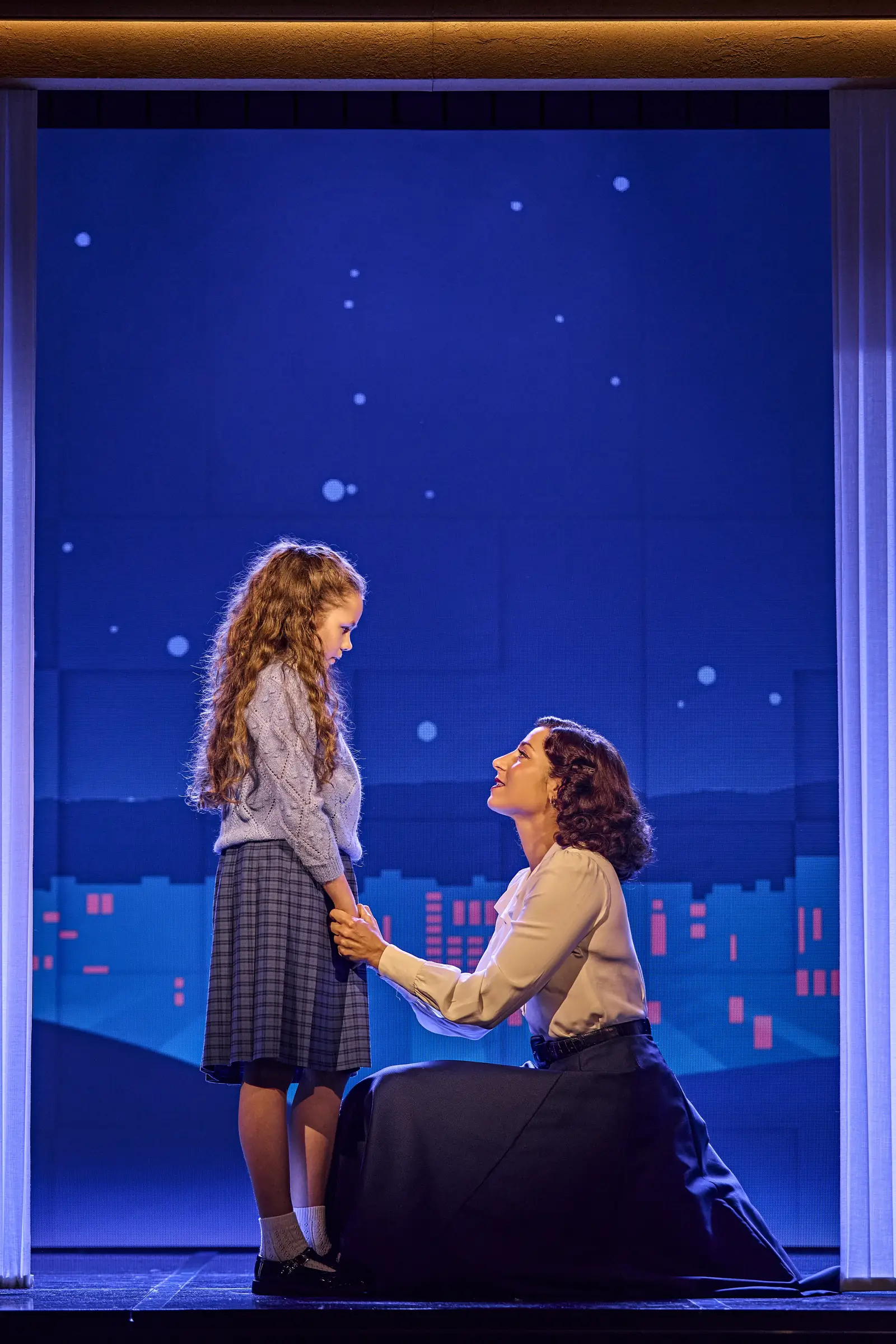 Phoebe Panaretos and Mia Savident as Nancy and Little Nancy in Sinatra, Aldwych Theatre