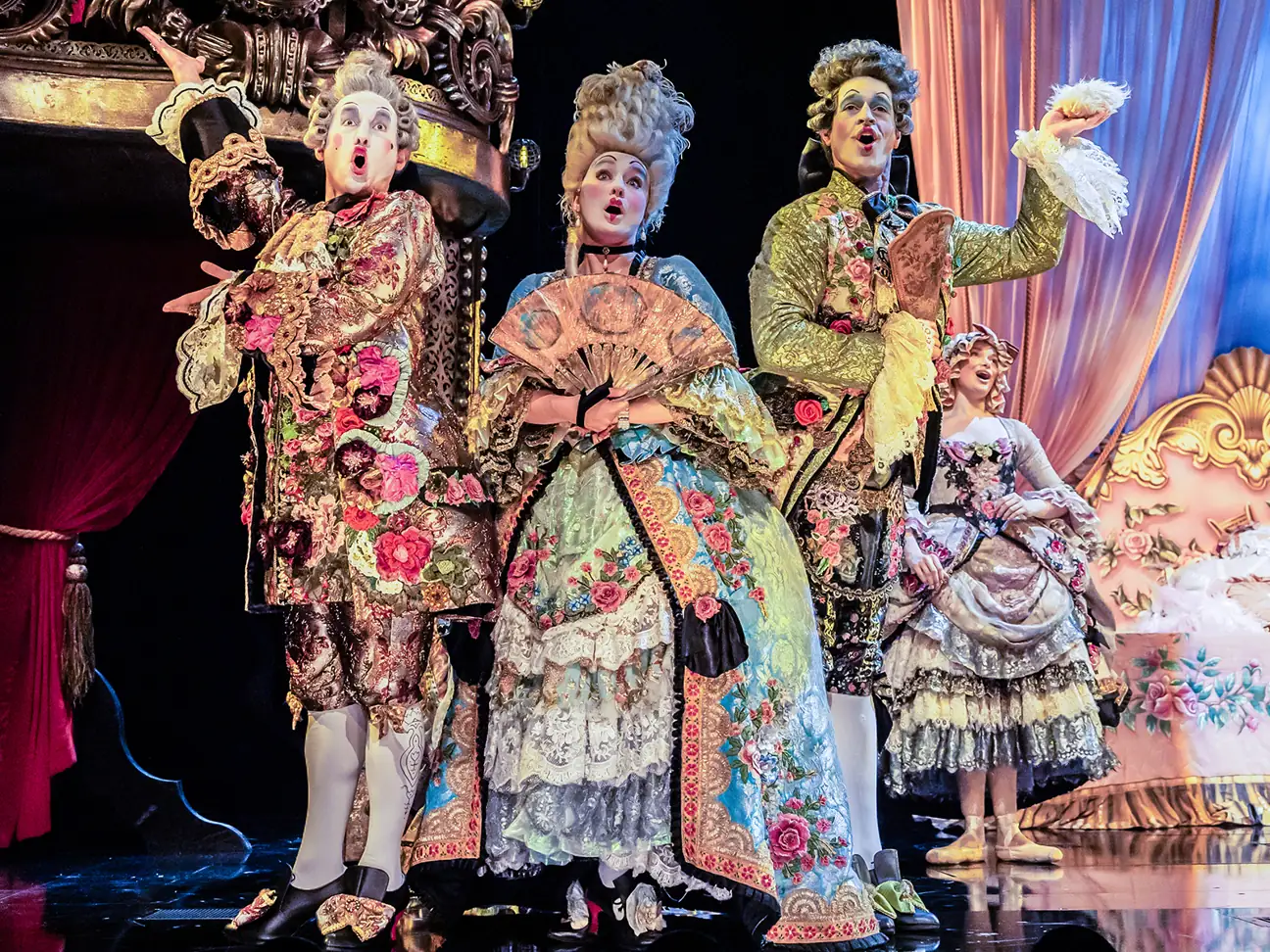Singers in powdered wigs and brocade, The Phantom of the Opera, His Majesty's Theatre
